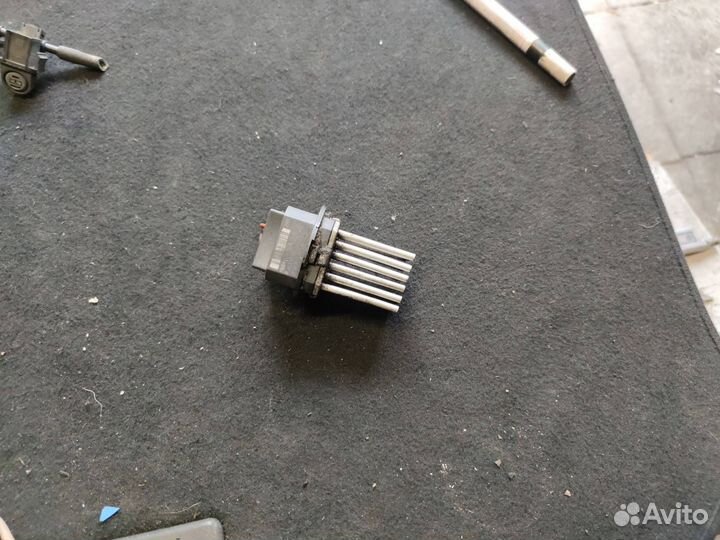 Сопротивление печки Mercedes-Benz C-Класс