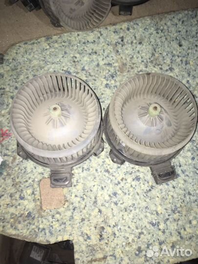 Honda CR-V 3 мотор вентилятора печки