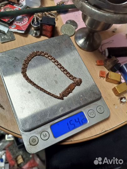 Золотой браслет