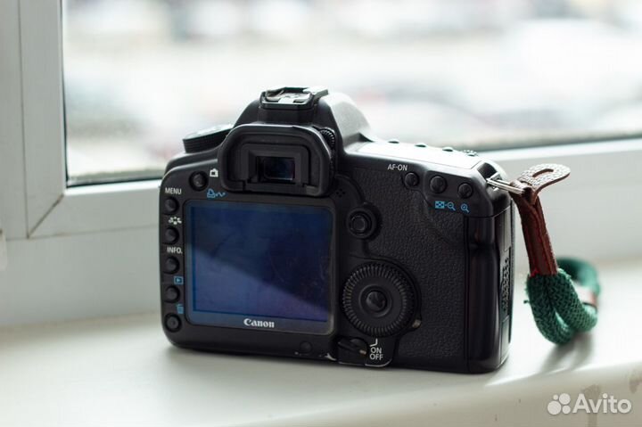 Canon 5D mark ii body