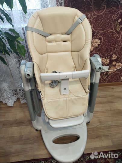 Стульчик для кормления Peg Perego Tatamia
