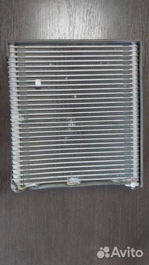 Радиатор кондиционера Infiniti Ex35 1 поколение