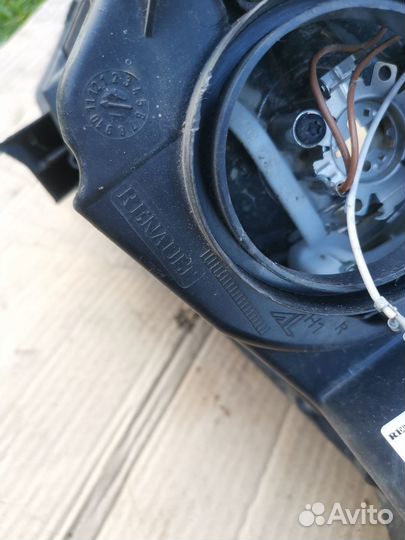 Фара рено Логан с 2015года, Правая