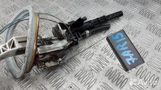 Датчик уровня топлива skoda octavia A5 (7AR15M801)