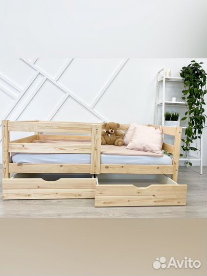 Детская кровать с бортиком