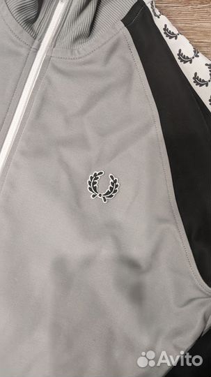 Fred perry олимпийка с лампасами оригинал