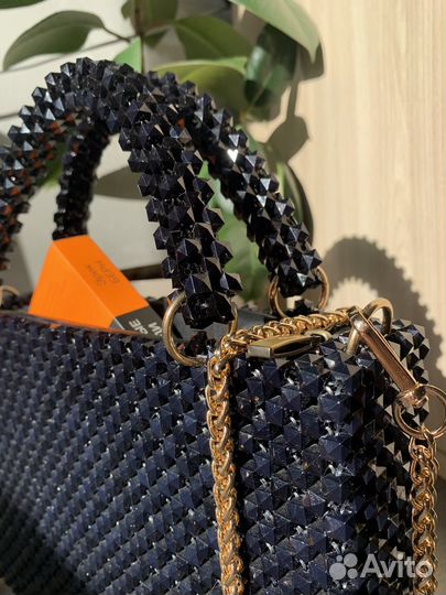 Сумка чемодан из бусин