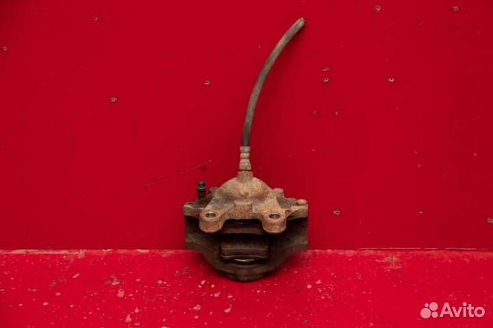 Суппорт тормозной задний правый Mercedes S500 W140