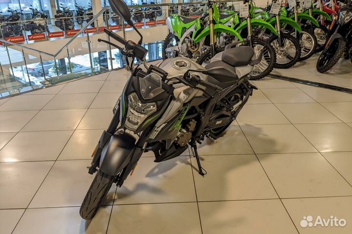 Voge 300R