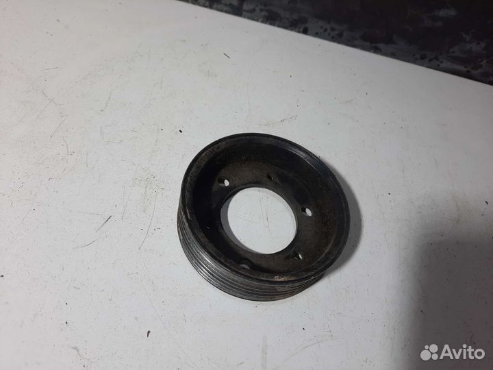 Шкив водяного насоса (помпы) Skoda Fabia
