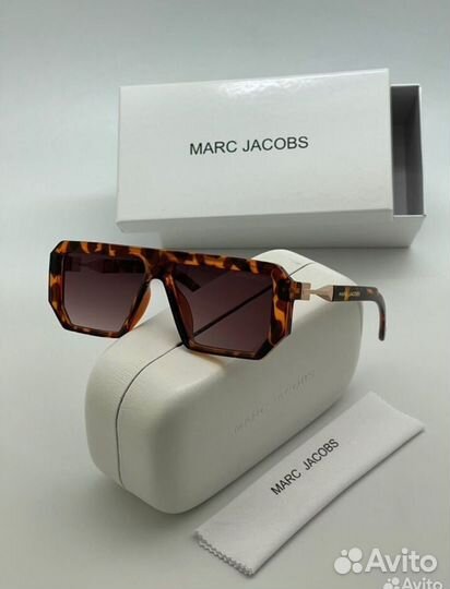 Солнцезащитные очки marc jacobs