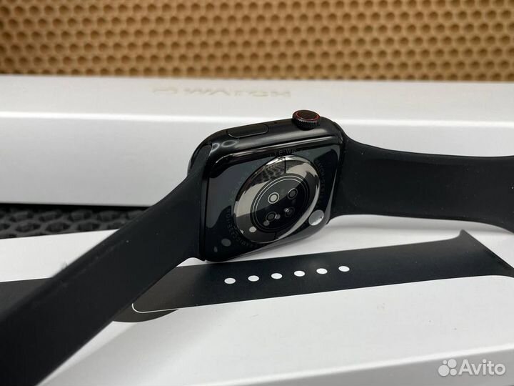 Apple watch 8