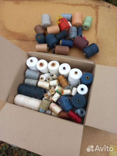 Нитки швейные СССР разные оптом