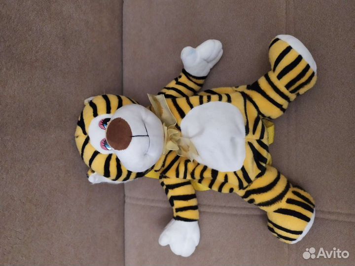 Новые и б/у мягкие игрушки(тигр)