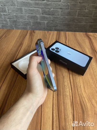 iPhone 13 Pro, 256 ГБ