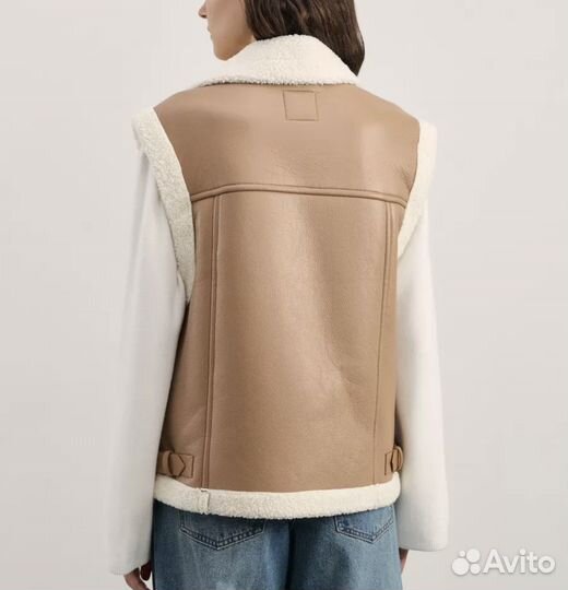 Жилетка утепленная zarina