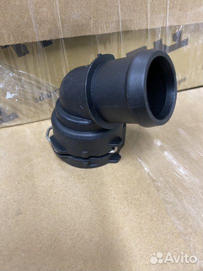 Skoda octavia а7 Фланец / тройник 1.6двс MPI