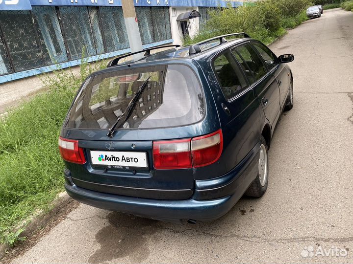 Toyota Caldina 2.0 AT, 1995, 200 000 км