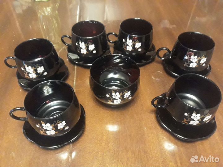 Чайный сервиз чёрное стекло