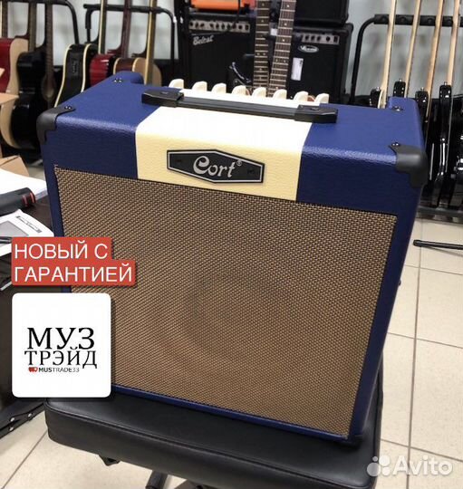 Комбик гитарный Cort 30w