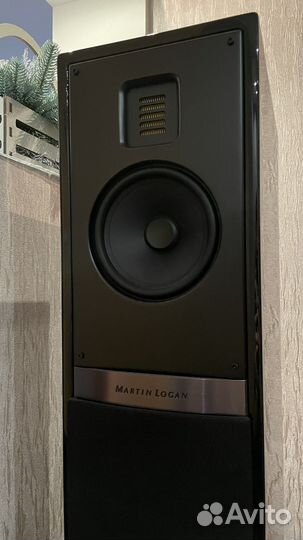 Напольная акустика Martin Logan Motion 40