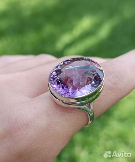 Кольцо с аметистом