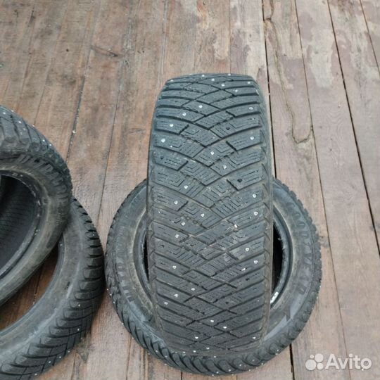 Goodyear UltraGrip Arctic 2 205/55 R16