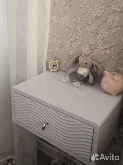 Подвесные тумбы с 3D фасадом