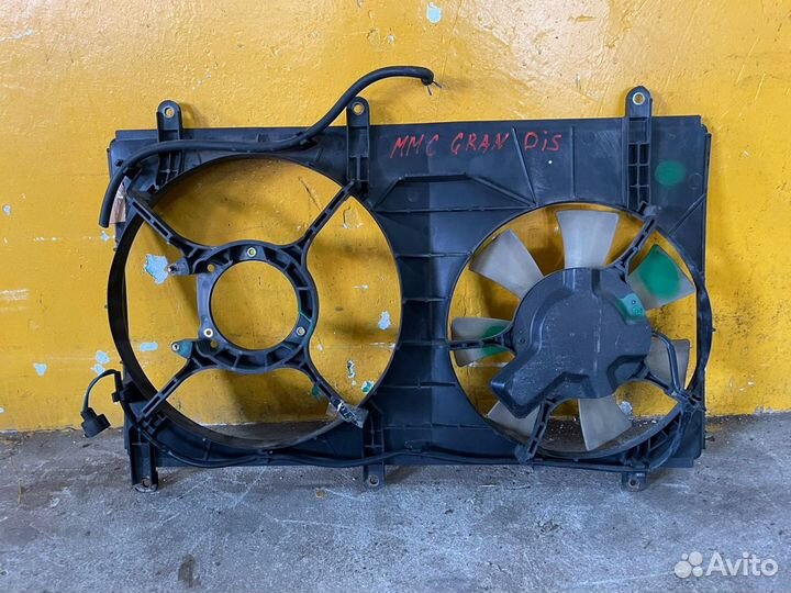 Диффузор радиатора митсубиси grandis NA4W