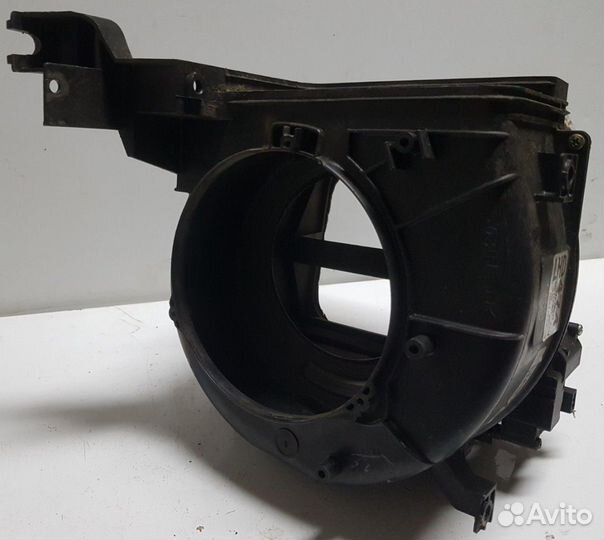 Корпус отопителя под моторчик Митсубиши Каризма