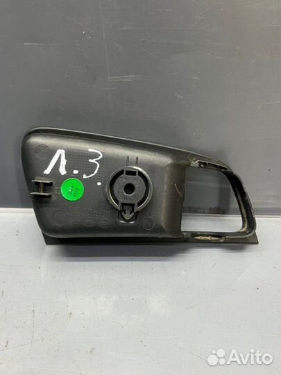 Накладка ручки двери задняя левая Hyundai Solaris