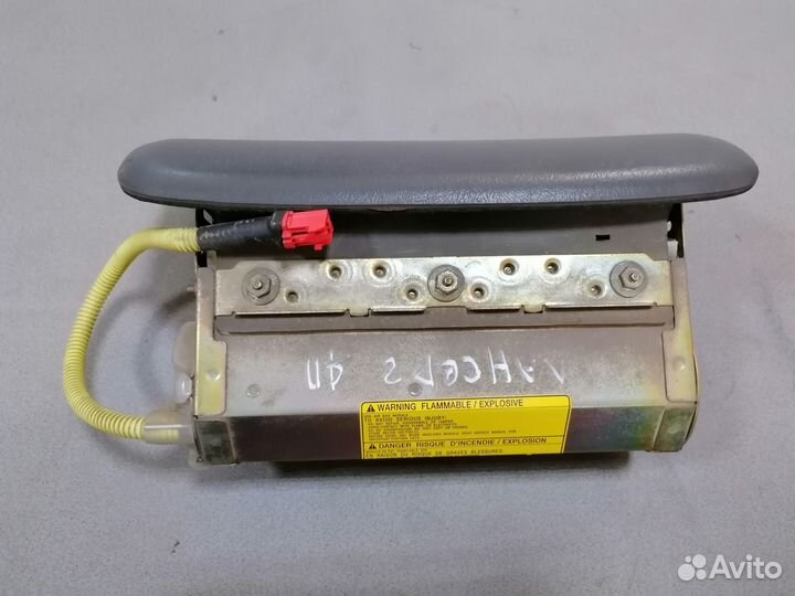 Подушка безопасности пассажир. Mitsubishi Lancer 8