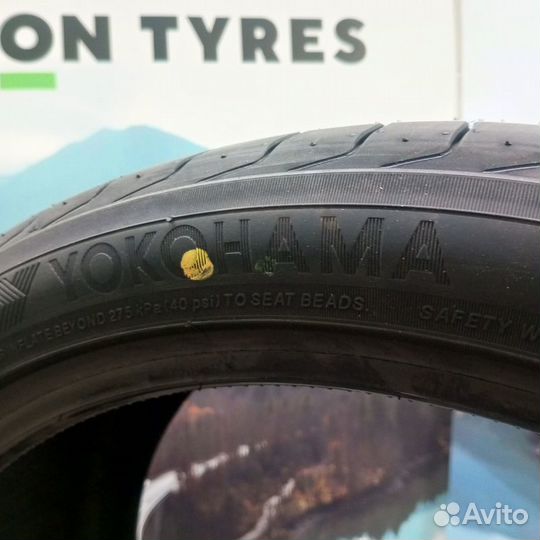 Yokohama Advan Sport V105S 275/35 R19 96Y