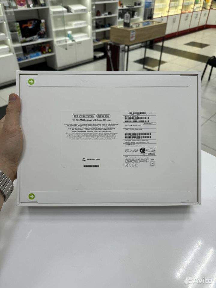 Macbook air 13 m3 256 gb