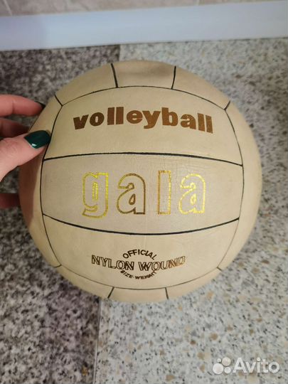 Мяч с автографом тренера Валерия Гущина Торпедо