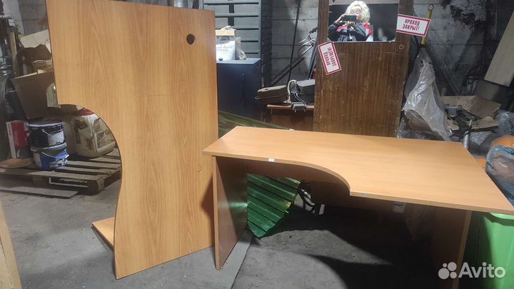 Офисная мебель бу стол