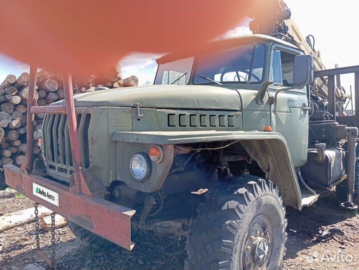 Урал 375