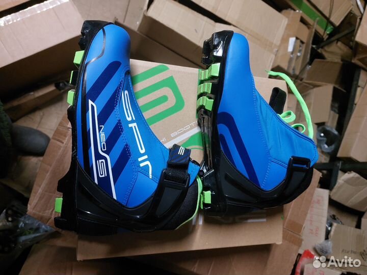 Лыжные ботинки Спайн