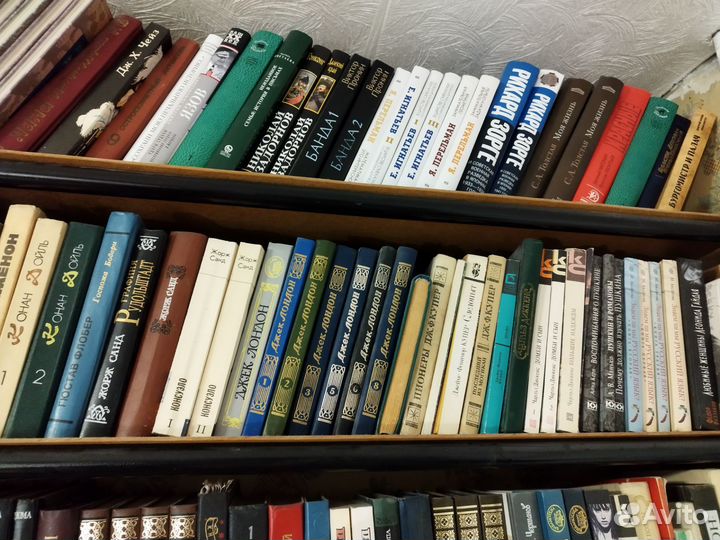 Продам книги
