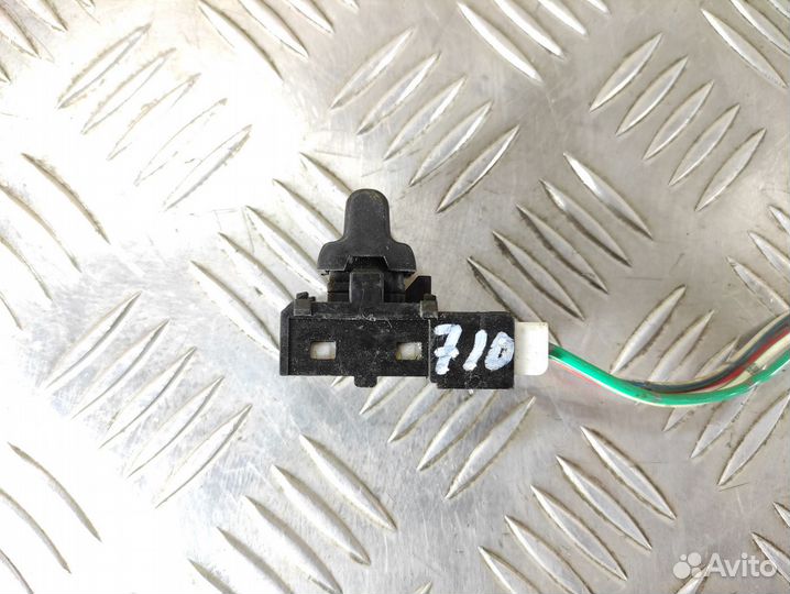 Кнопка стеклоподъемника Mazda Carol 2004-2009