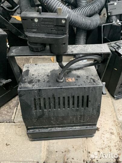 Трековые светильники бу