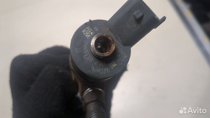 Форсунка топливная Chevrolet Captiva, 2010