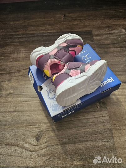 Кроссовки детские 21 размер
