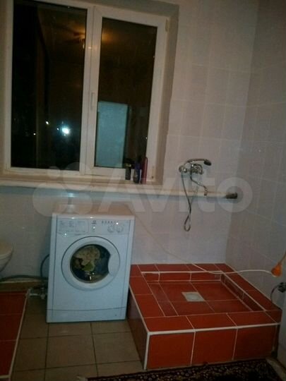 Комната 20 м² в 6-к., 2/2 эт.