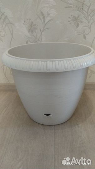 Горшок для цветов напольный