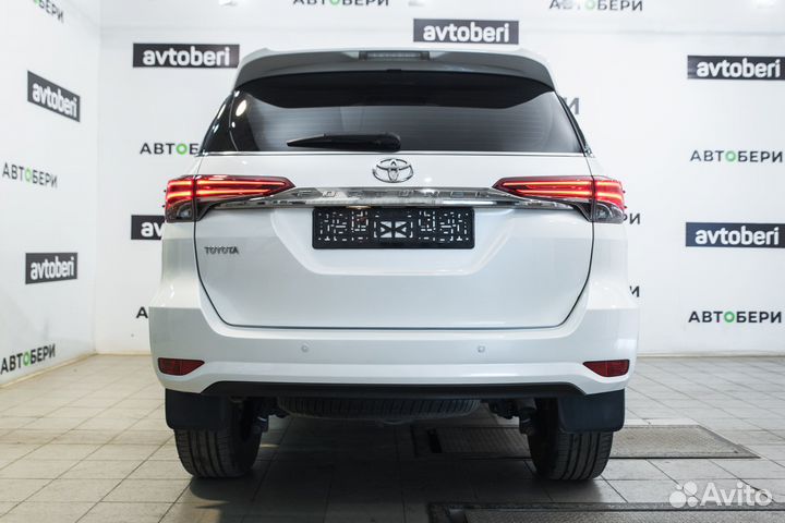 Toyota Fortuner 2.8 AT, 2018, 96 000 км