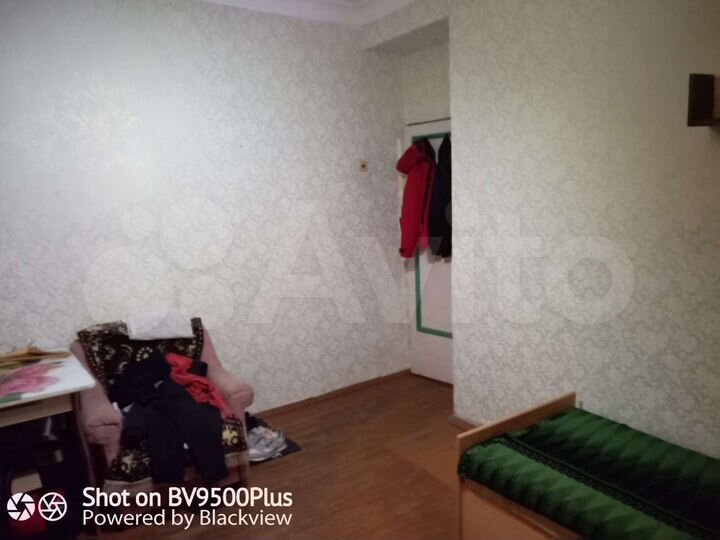 Комната 18 м² в 3-к., 2/2 эт.