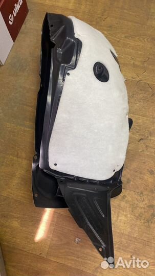 Подкрылок передний Hyundai i40