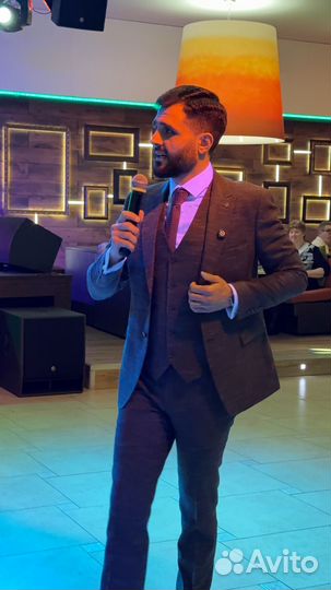 Ведущий мероприятий