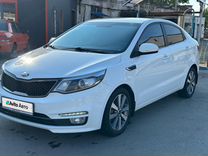 Kia Rio 1.6 AT, 2017, 153 500 км, с пробегом, цена 1 285 000 руб.